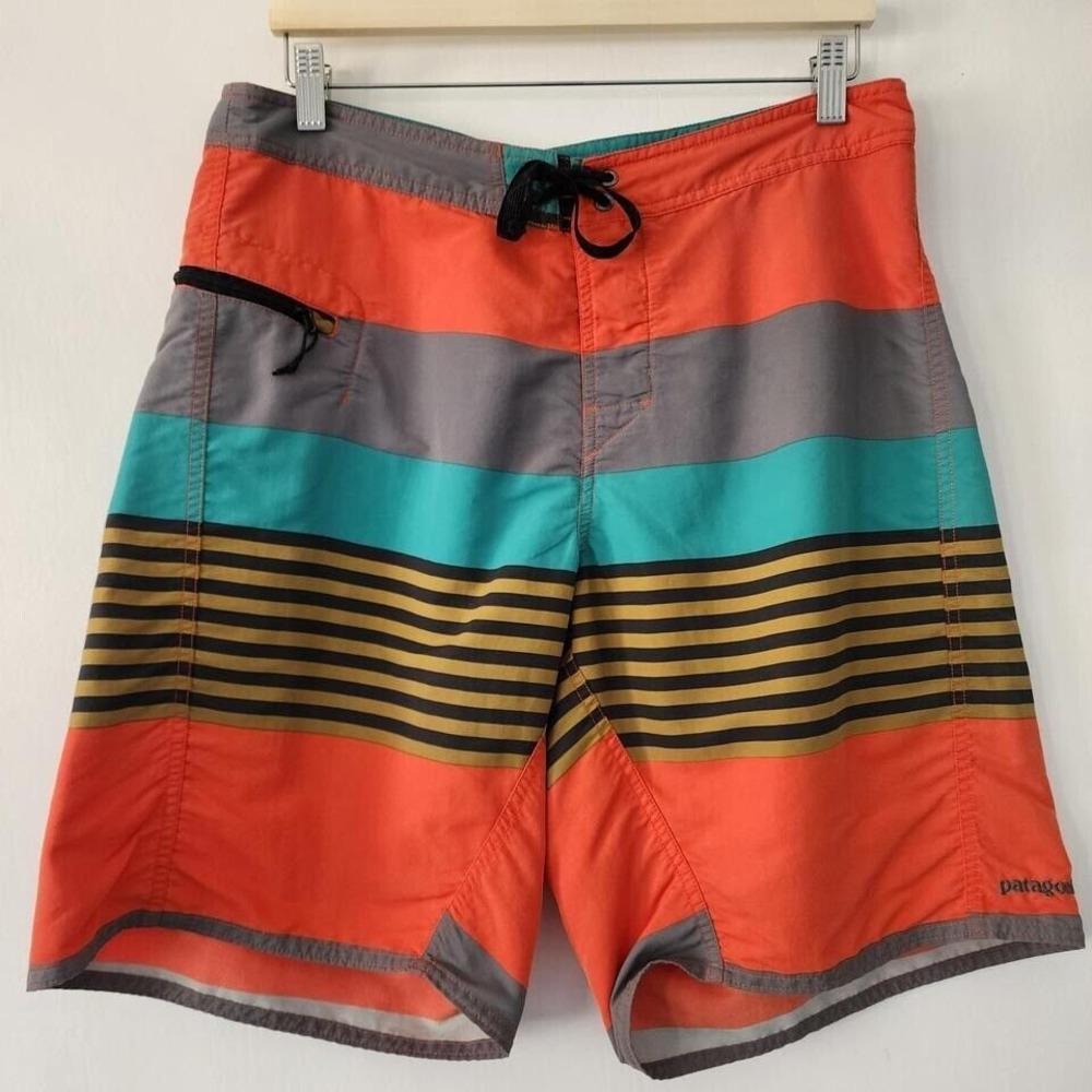 Patagonia multi color orange blue striped swim trunks hybrid shorts mens size 33